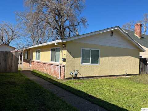 1415 First Street, Red Bluff, CA 96080