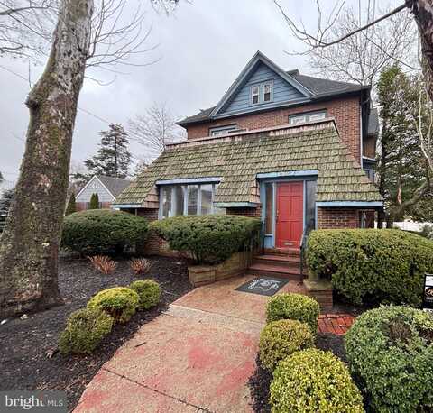 26 E KINGS HIGHWAY, MOUNT EPHRAIM, NJ 08059