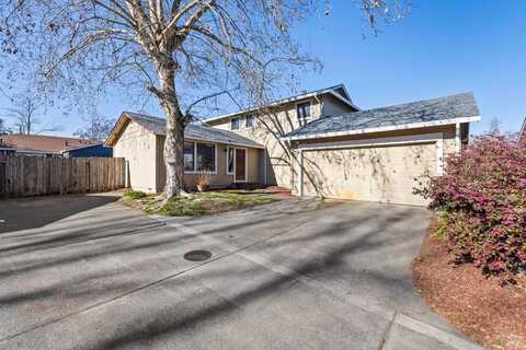 1091 Dickens Drive, Santa Rosa, CA 95401