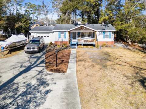 9212 Heritage Drive SW, Calabash, NC 28467