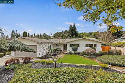 16990 Hinton Ct, Castro Valley, CA 94546