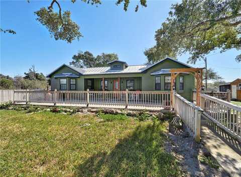 1045 N McCampbell, Aransas Pass, TX 78336