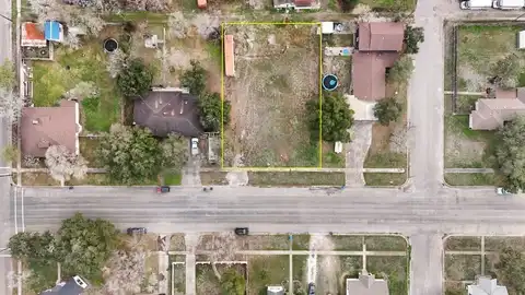 808 E Market Street, Sinton, TX 78387