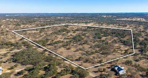 215 Dally Rd, Fredericksburg, TX 78624