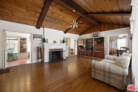6655 Lindley Ave, Reseda, CA 91335
