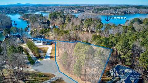152 Fox Hunt Drive, Mooresville, NC 28117