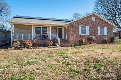 9026 Longview Drive, Charlotte, NC 28214