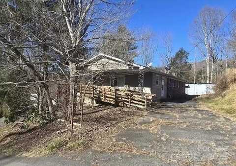 365 Ollis Road, Spruce Pine, NC 28777