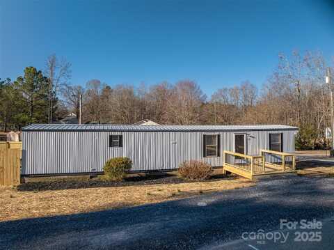 521 N Mulberry Street, Cherryville, NC 28021