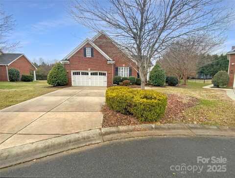 2702 Occaneechi Court, Waxhaw, NC 28173