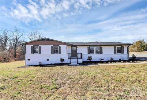 2159 Greenleaf Road, Clover, SC 29710