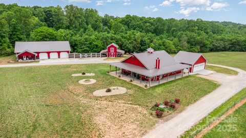 223 Scottish Drive, Mooresville, NC 28115