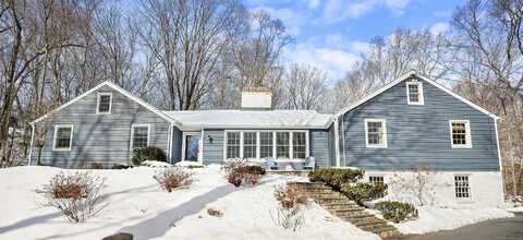 18 Hallsey Lane, Woodbridge, CT 06525