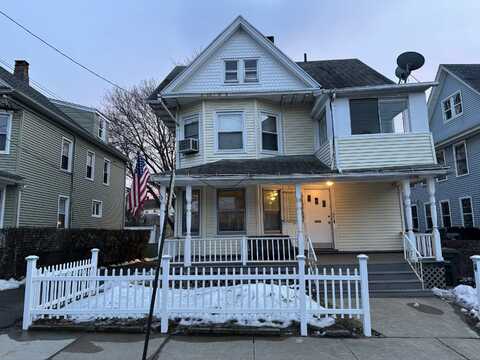 90 Roosevelt Street, Bridgeport, CT 06608