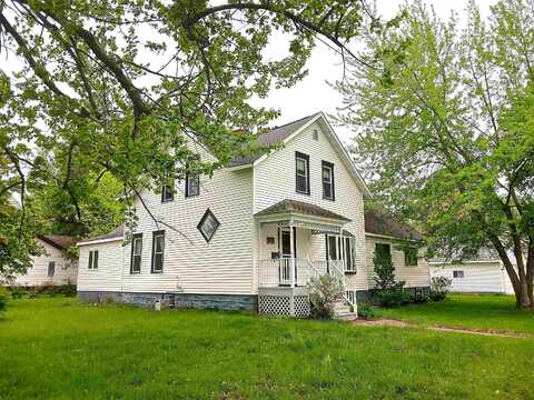 651 WISCONSIN RIVER DRIVE, Port Edwards, WI 54469
