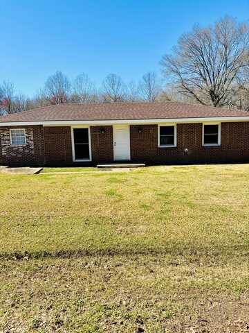 2708 Eisenhower, Selma, AL 36701