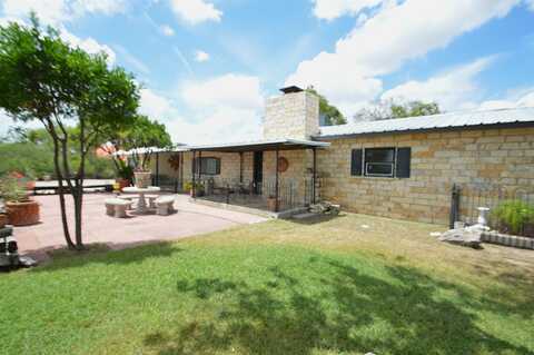 806 Camino Real, Del Rio, TX 78840