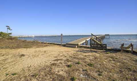 7140 Blue Jack Drive, Navarre, FL 32566
