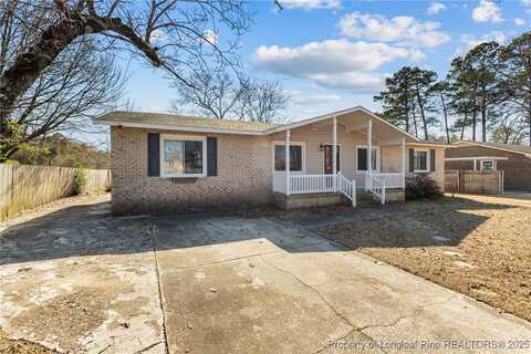 6513 Senator Drive, Fayetteville, NC 28304