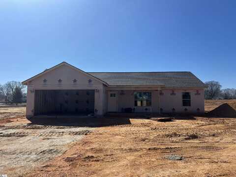 62 Lollis Road, Laurens, SC 29360