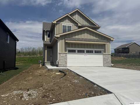 11614 King Street, Omaha, NE 68142