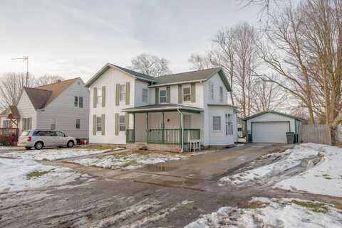 611 South Street, Three Rivers, MI 49093