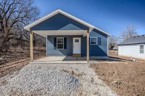 430 Fillmer Avenue, Niangua, MO 65713