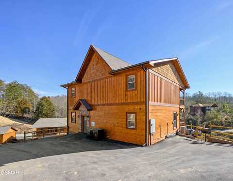 4521 Shangrila Way, Sevierville, TN 37876