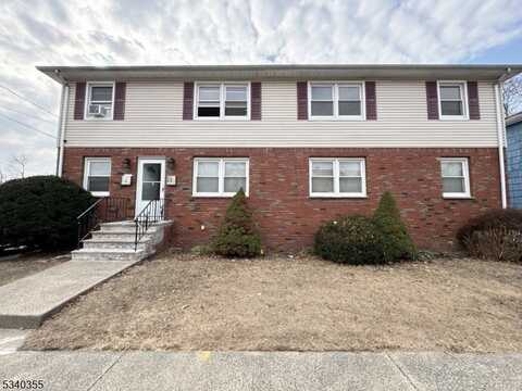 8 Hickory St, Bloomfield, NJ 07003