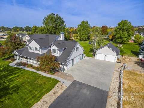 8630 Vic Ln, Middleton, ID 83644