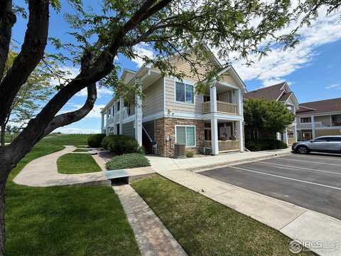 4645 Hahns Peak Dr, Loveland, CO 80538