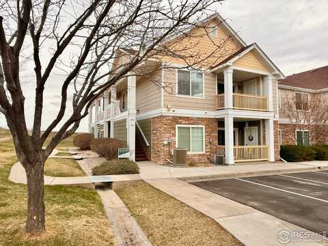 4645 Hahns Peak Dr, Loveland, CO 80538