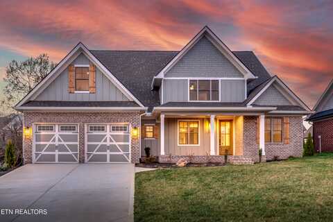 2211 Misty Mountain Circle, Knoxville, TN 37932