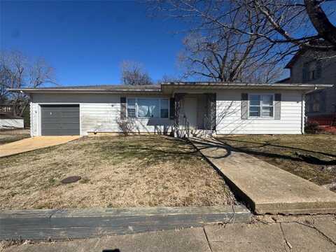 207 Plum Street, Doniphan, MO 63935