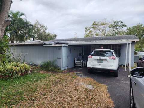 6825 SW 12th St, Pembroke Pines, FL 33023