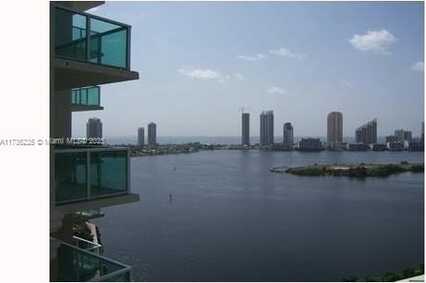 3330 NE 190th St, Aventura, FL 33180