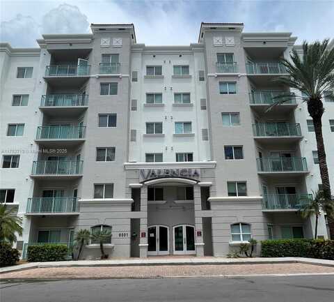 6001 SW 70th St, South Miami, FL 33143