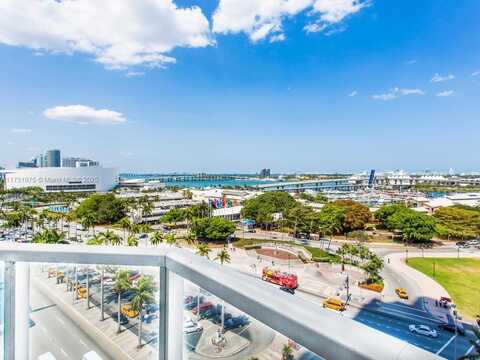 244 Biscayne Blvd, Miami, FL 33132