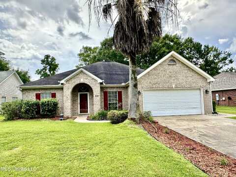6901 N Rue Mornay, Biloxi, MS 39532