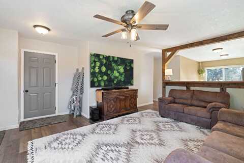 12453 Snug Place, Terrebonne, OR 97760