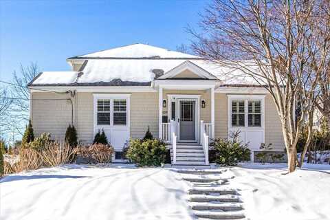 107 Willow St, Westwood, MA 02090