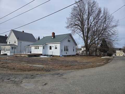 90 East Terrace, Millinocket, ME 04462