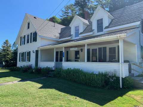 934 Wiscasset Road, Boothbay, ME 04537