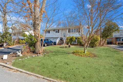 29 17th Avenue, Ronkonkoma, NY 11779