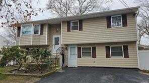 undefined, East Patchogue, NY 11772