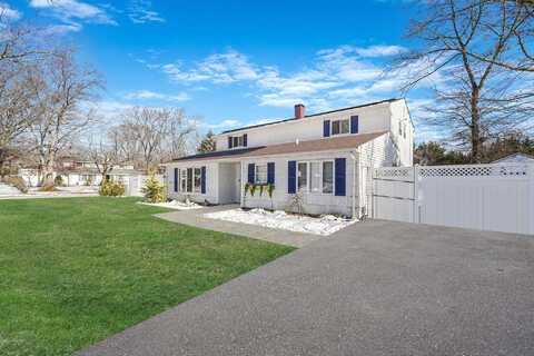 1 Cub Road, South Setauket, NY 11720