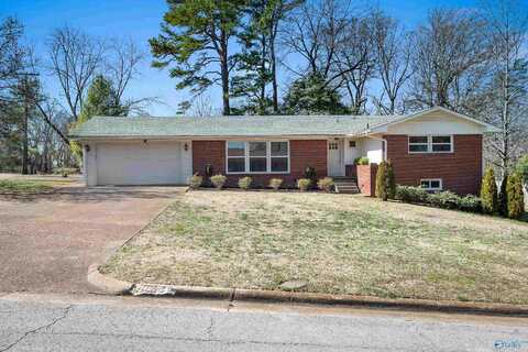 110 Smith Court, Sheffield, AL 35660