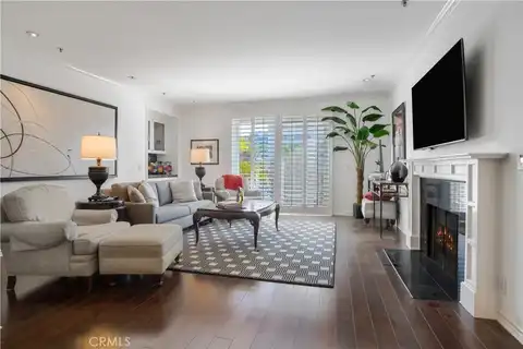 211 California Avenue, Santa Monica, CA 90403