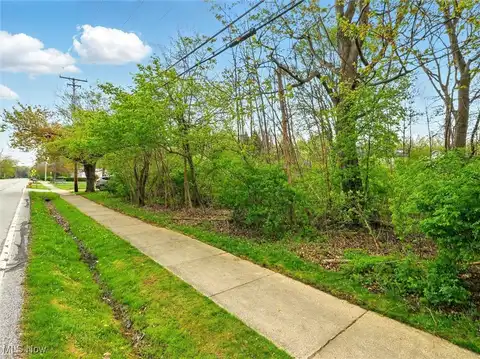 9340 Jordan Drive, Mentor, OH 44060