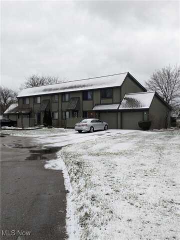 34865 N Turtle Trail unit: C, Willoughby, OH 44094